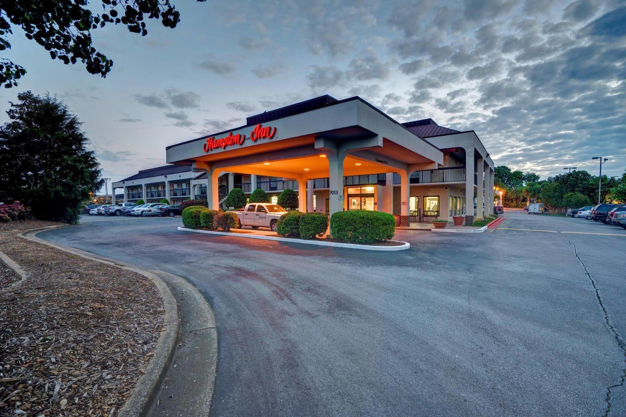 Quality Inn - Hamilton Place Chattanooga Exteriör bild